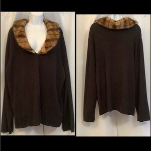 Laura Martin Cardigan Women’s Size 2X  Knit Faux Fur Collar
